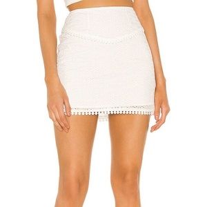 Majorelle - Finnley Mini Skirt in White